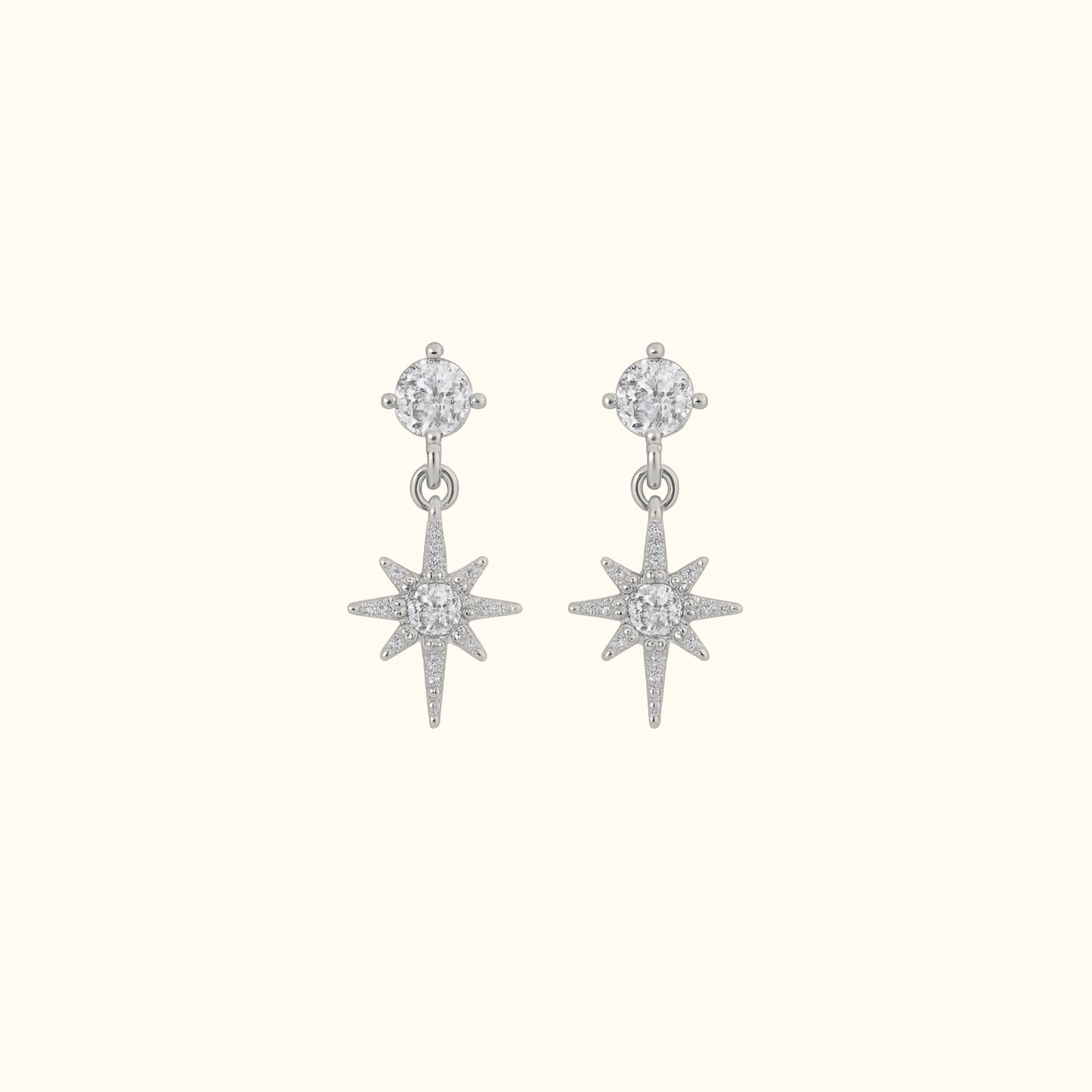 Boucles d’Oreilles Étoile en argent – Bijou moderne et symbolique, délicat et élégant