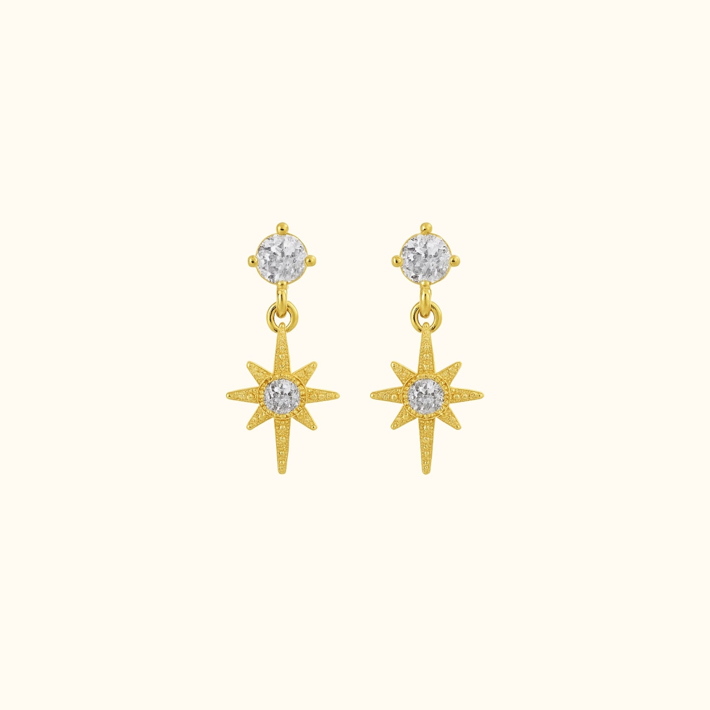 Boucles d’Oreilles Étoile en or – Bijou raffiné et lumineux, élégant et intemporel