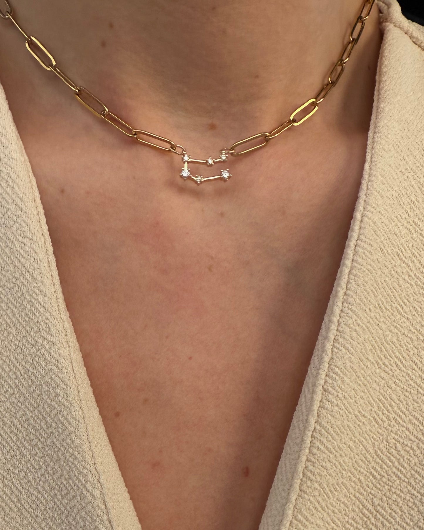 Ras de cou Constellation personnalisable – collier élégant femme avec étoiles