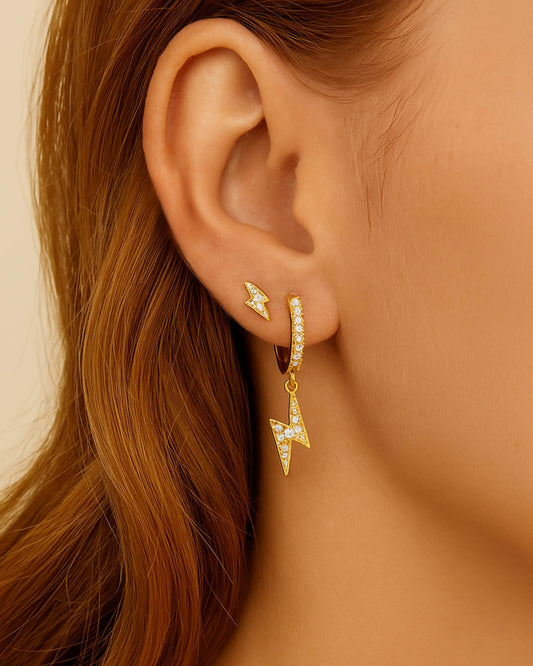 Boucles Flash portées à l'oreille